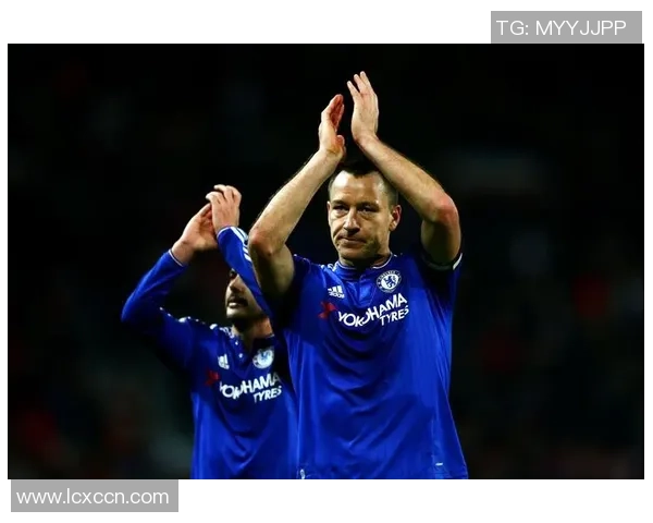 球星足球巨星的崛起与传奇之路:从绿茵场到全球巅峰的奋斗历程