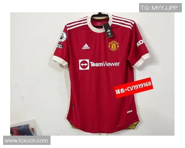 足球七号球衣传奇人物盘点：从贝克汉姆到C罗的辉煌历程