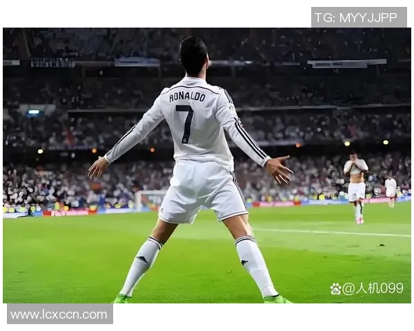 退役足球传奇球星风采集锦壁纸展现荣耀与记忆